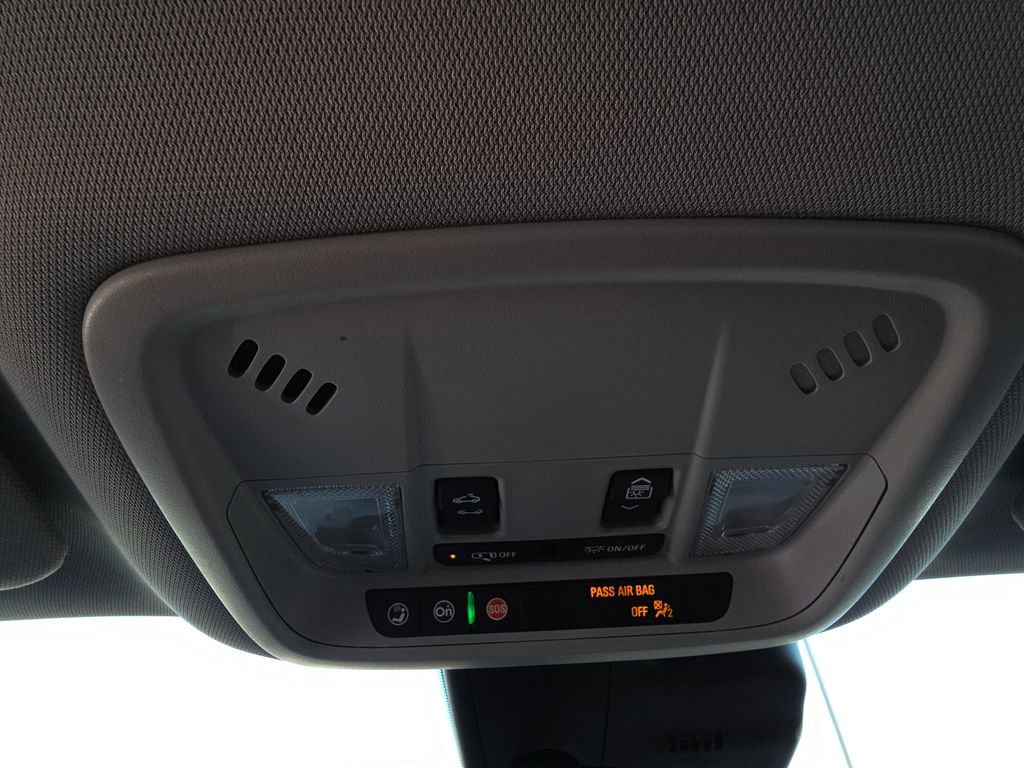 Used 2024 Chevrolet Malibu LT image 24