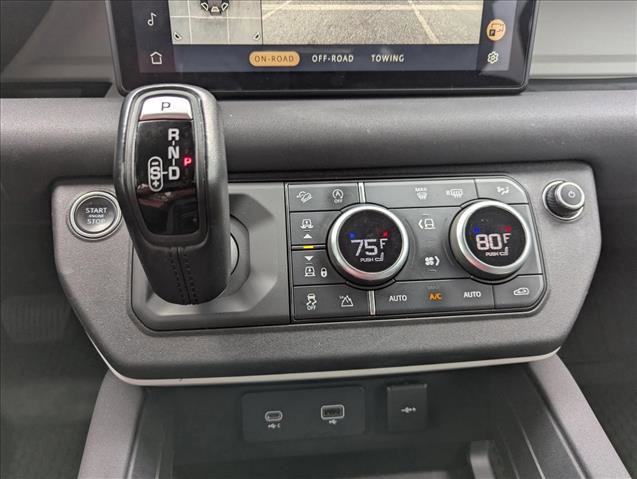 Used 2022 Land Rover Defender 110 S image 19