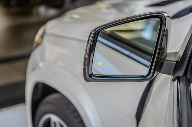 Used 2018 Mercedes-Benz GLS 550 4MATIC image 54