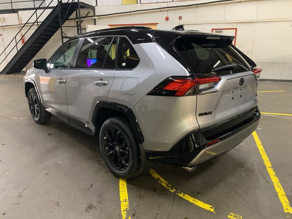 New 2025 Toyota RAV4 XSE image 4