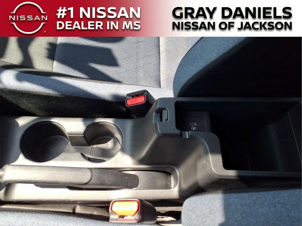 New 2025 Nissan Versa SV w/ Trunk Package FWD image 20