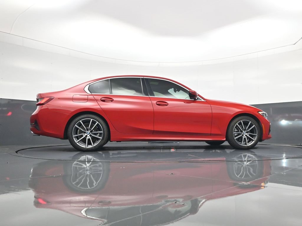Used 2022 BMW 330i Sedan w/ Premium Package image 25
