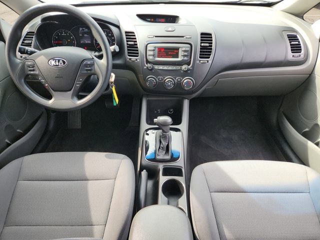 Used 2017 Kia Forte LX image 15