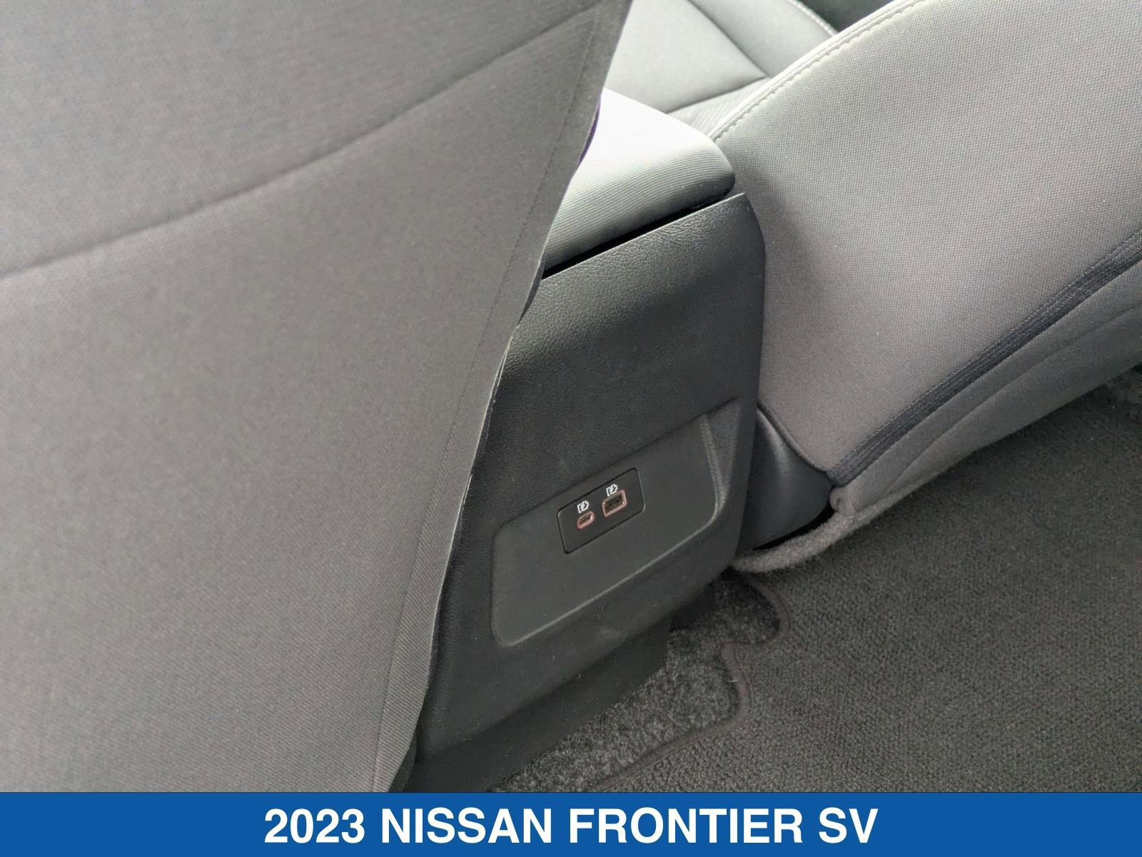 Used 2023 Nissan Frontier SV w/ Tow Package AWD/4WD image 30