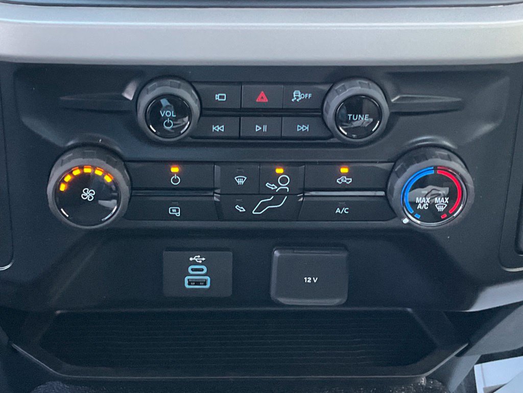 New 2026 Ford F250 XL w/ 360-Degree Camera Package RWD image 26