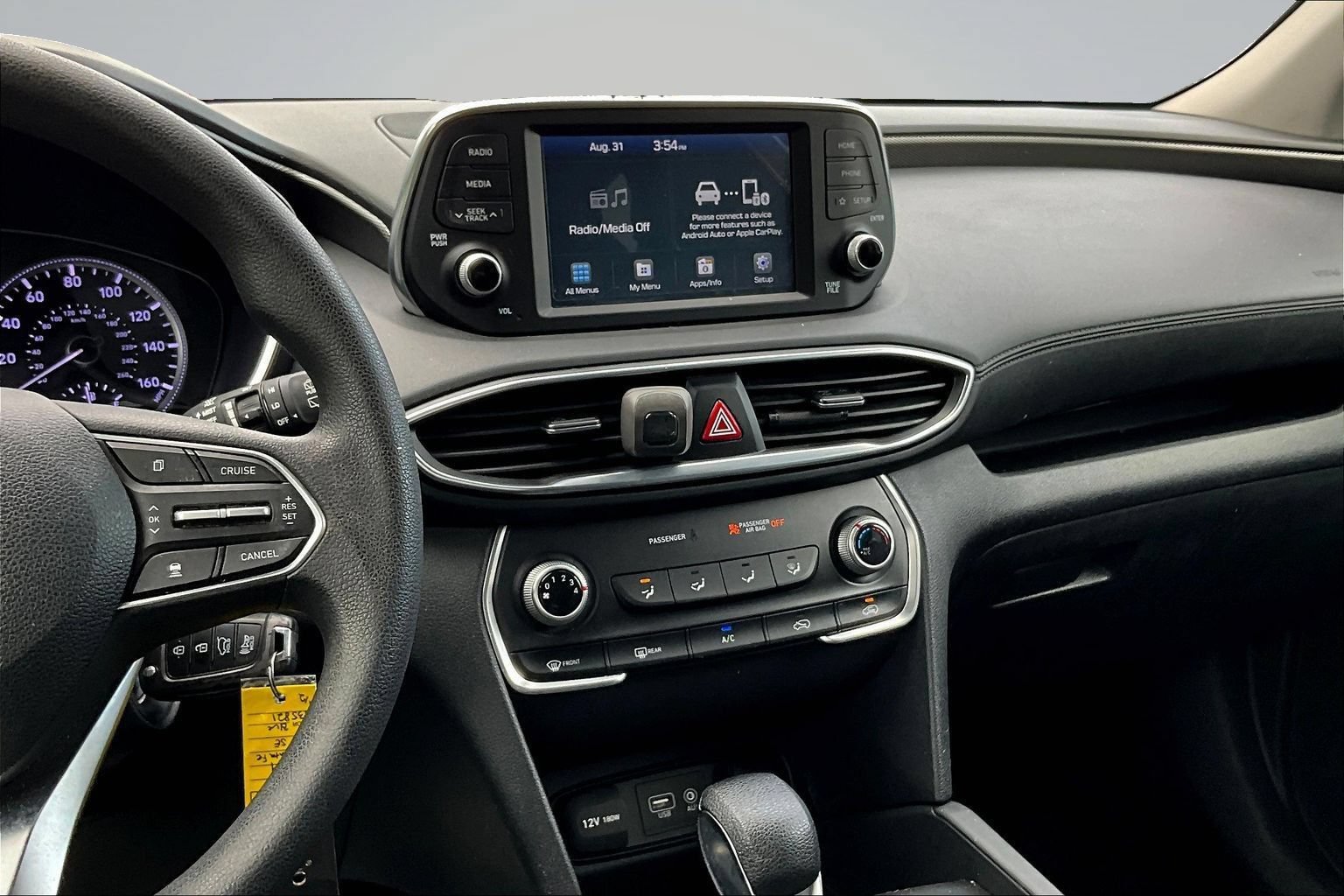 Used 2019 Hyundai Santa Fe SE FWD image 8