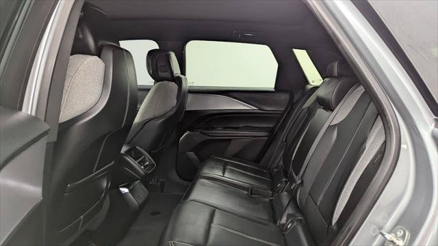 Used 2024 Cadillac Lyriq Tech w/ LPO, Floor Liner Package AWD/4WD image 17