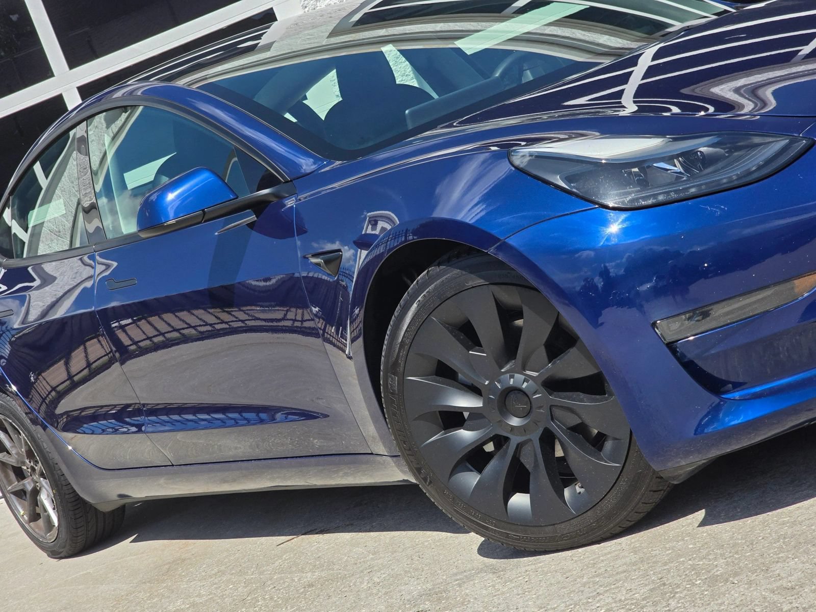Used 2023 Tesla Model 3 Standard Range RWD image 12