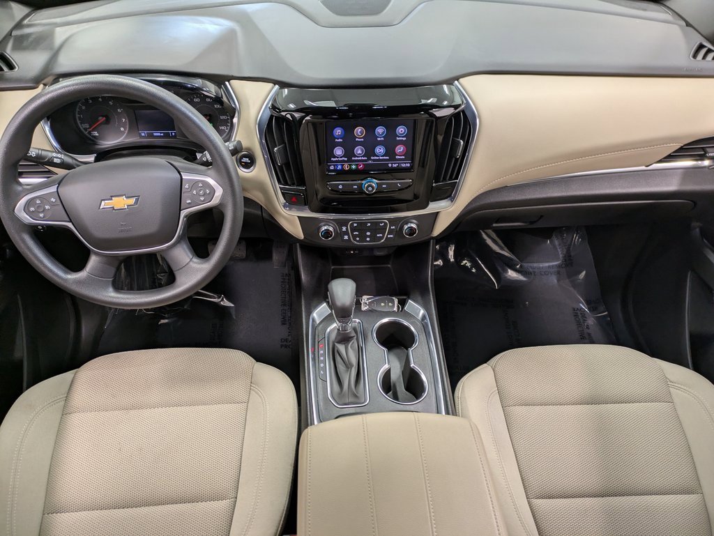 Used 2022 Chevrolet Traverse LS image 22