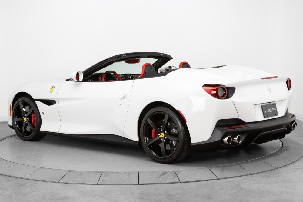 Certified 2020 Ferrari Portofino image 5
