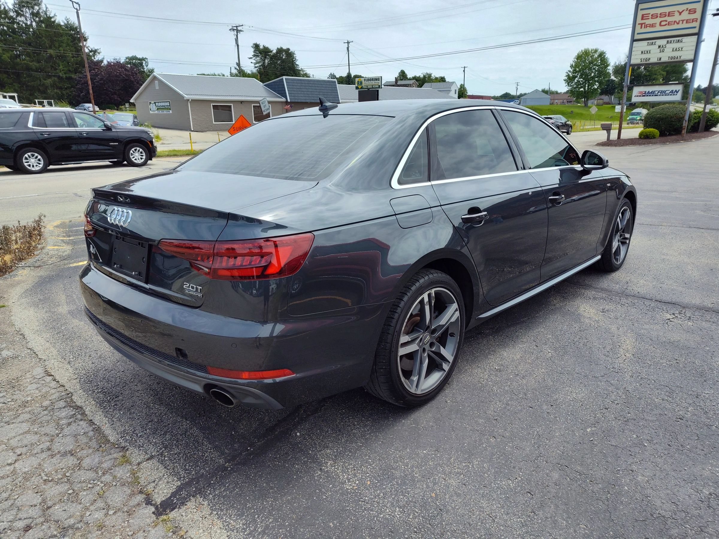 Used 2018 Audi A4 2.0T Premium Plus w/ Premium Plus Package AWD/4WD image 5