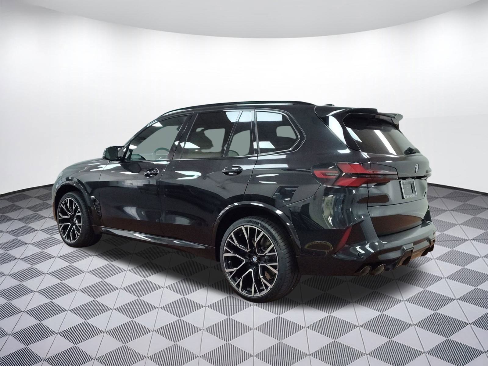 New 2026 BMW X5 M Competition w/ Executive Package image 3