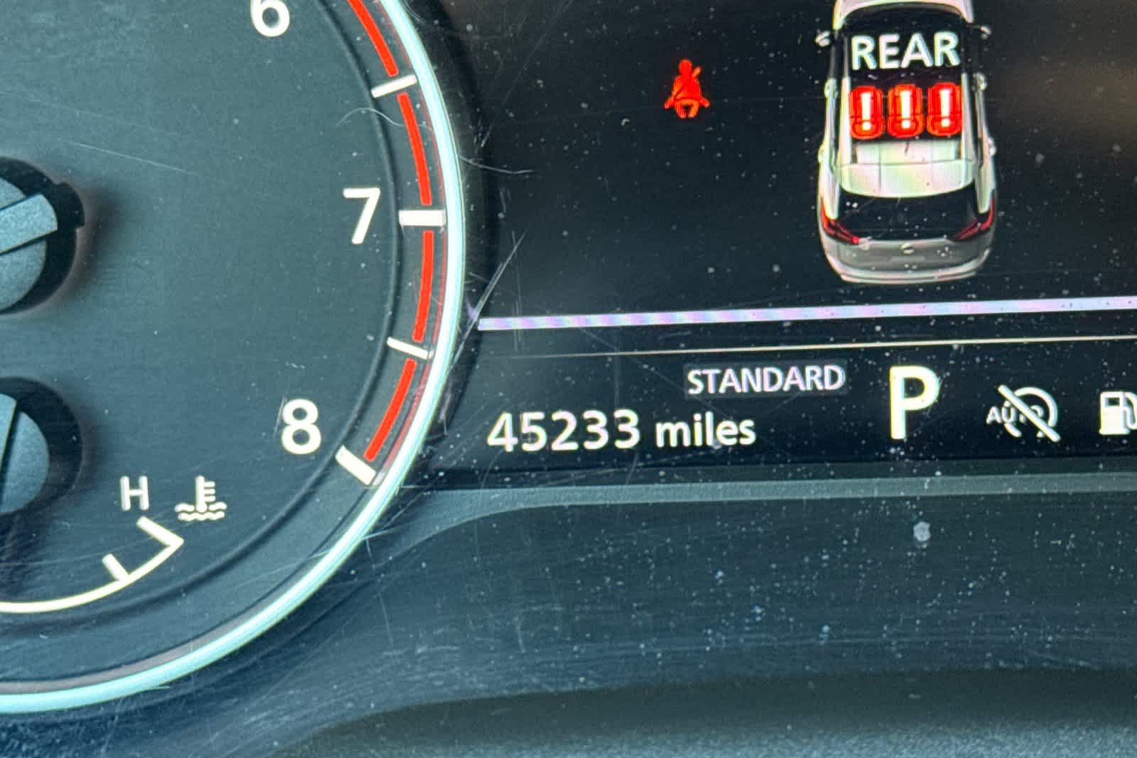 Used 2025 Nissan Rogue SV FWD image 25