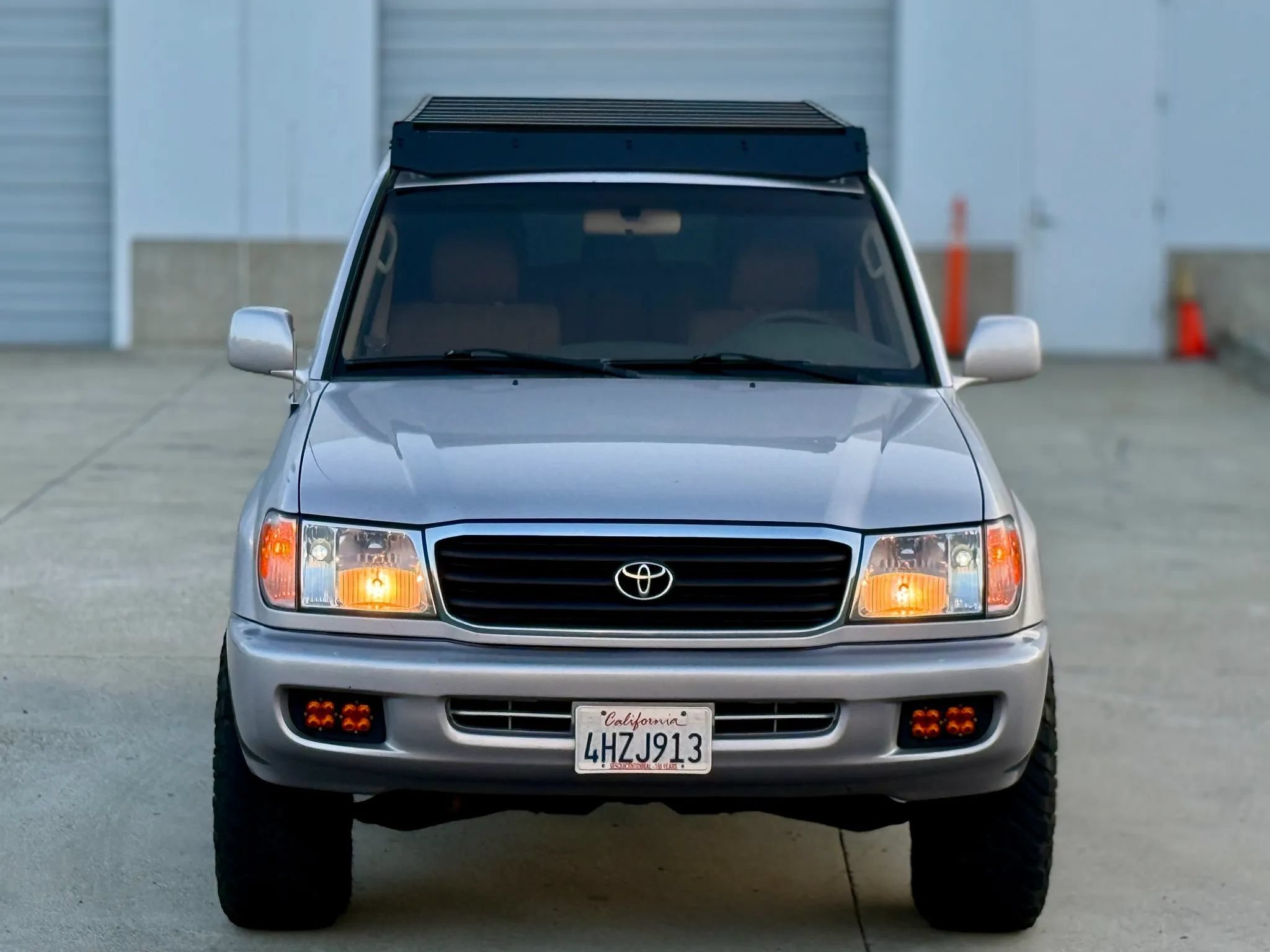 Used 2000 Toyota Land Cruiser AWD/4WD image 9