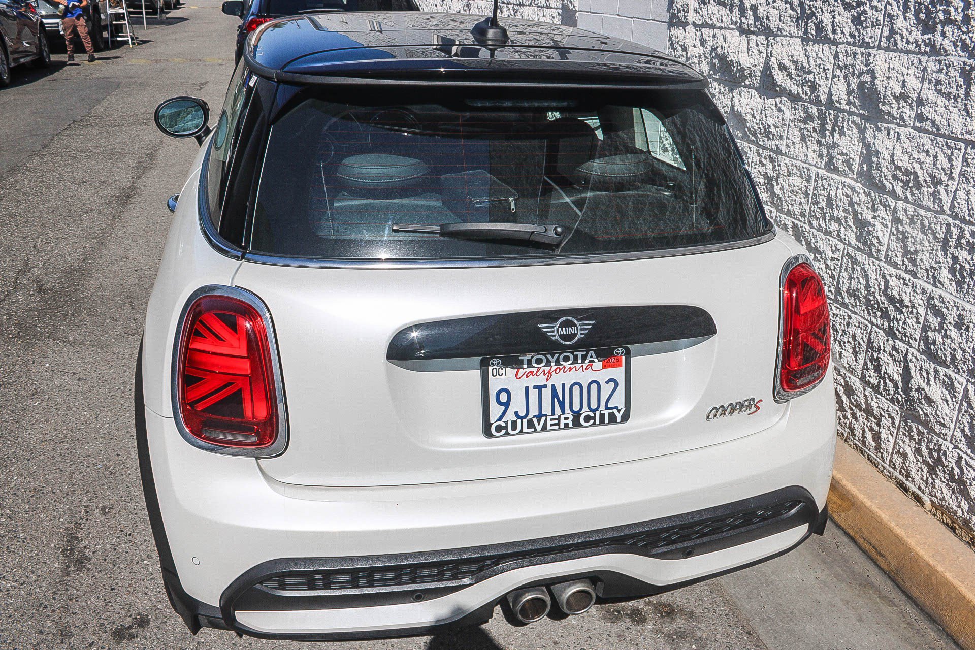 Used 2024 MINI Cooper S FWD image 16