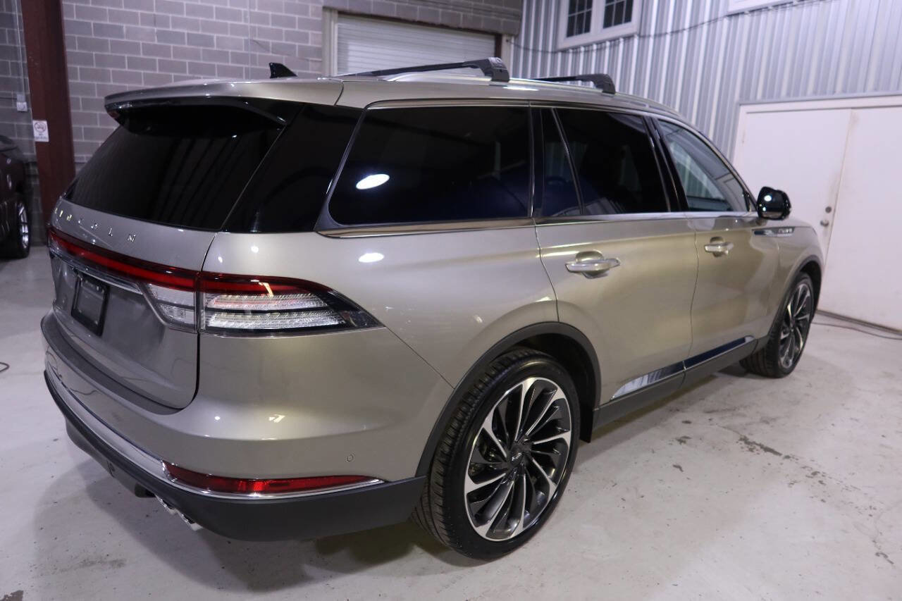Used 2023 Lincoln Aviator Reserve w/ Equipment Group 201A image 5