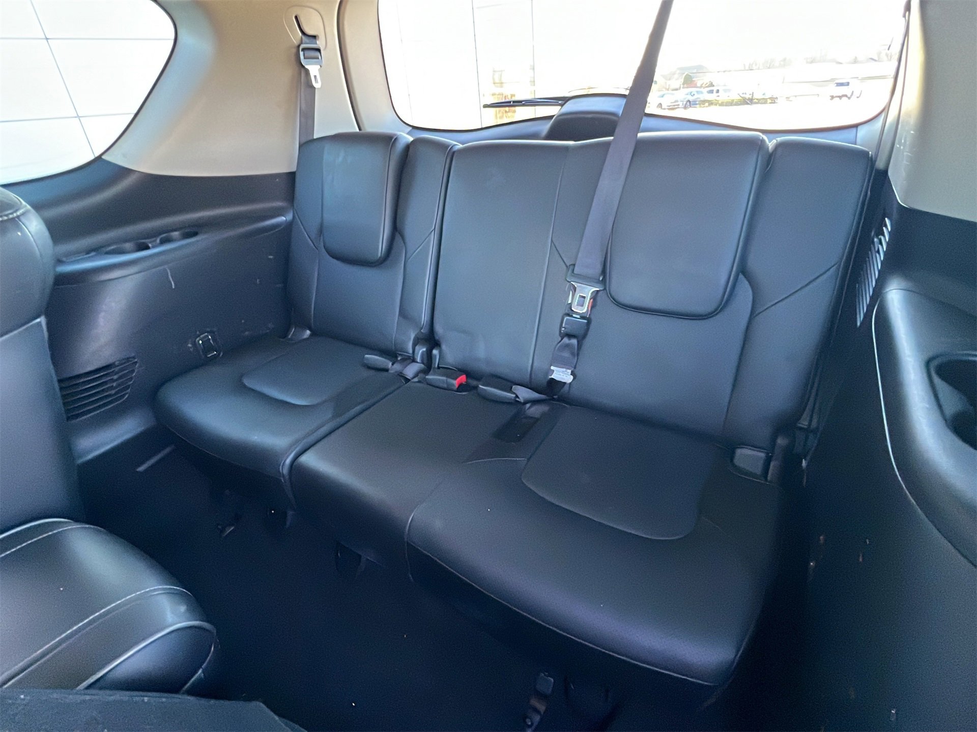 Certified 2018 INFINITI QX80 4WD w/ Deluxe Technology Package image 17