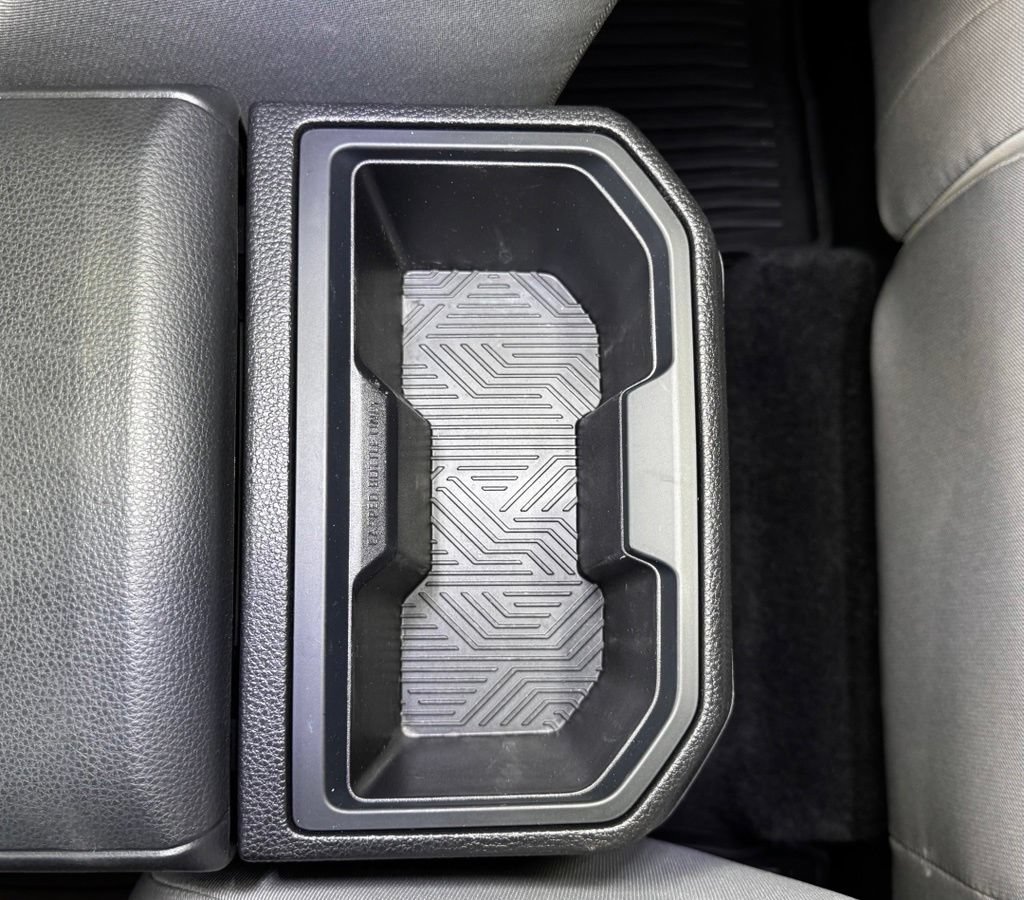 Certified 2025 Toyota Tacoma SR5 AWD/4WD image 39