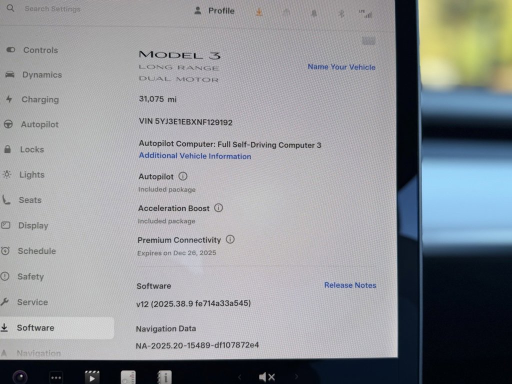 Used 2022 Tesla Model 3 Long Range image 48