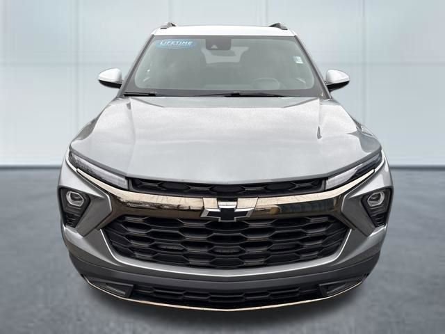 Used 2025 Chevrolet TrailBlazer ACTIV w/ Convenience Package image 6