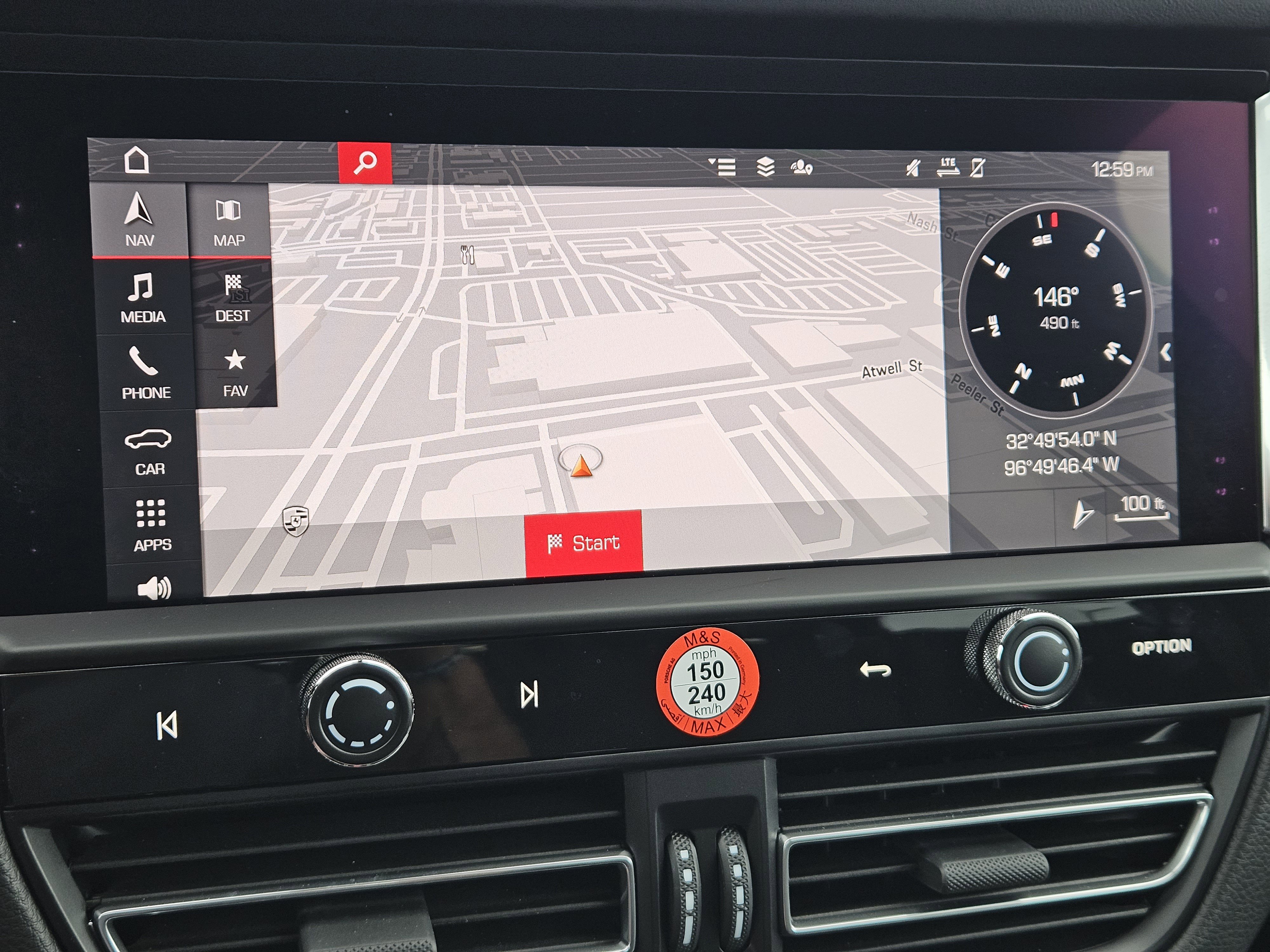 Certified 2026 Porsche Macan image 17