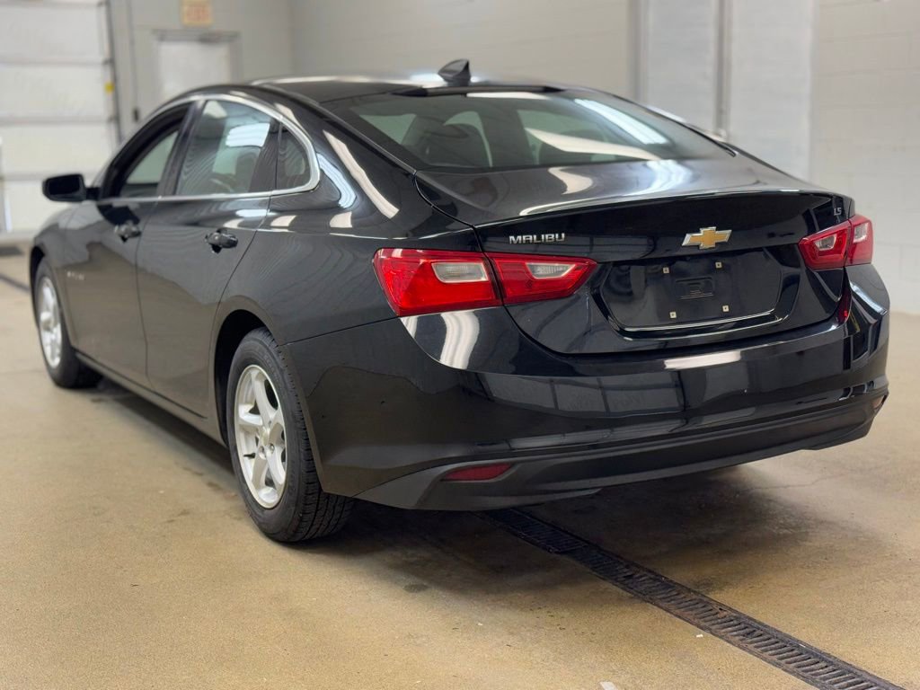 Used 2016 Chevrolet Malibu LS image 7
