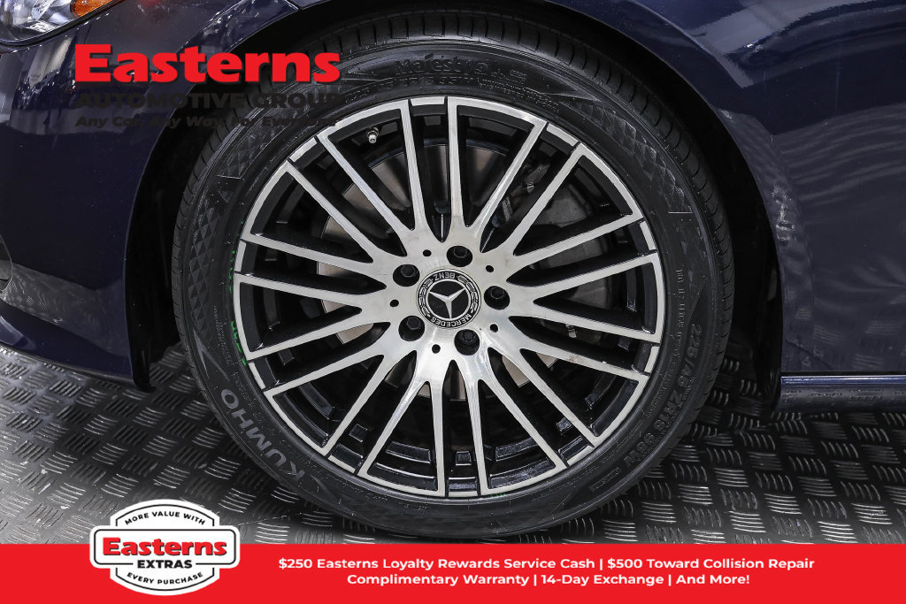 Used 2023 Mercedes-Benz C 300 4MATIC Sedan image 28