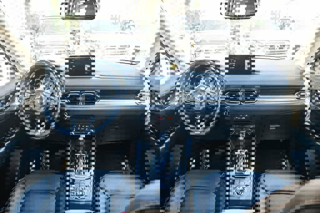 Used 2023 MAZDA CX-5 AWD 2.5 S w/ Preferred Package image 14