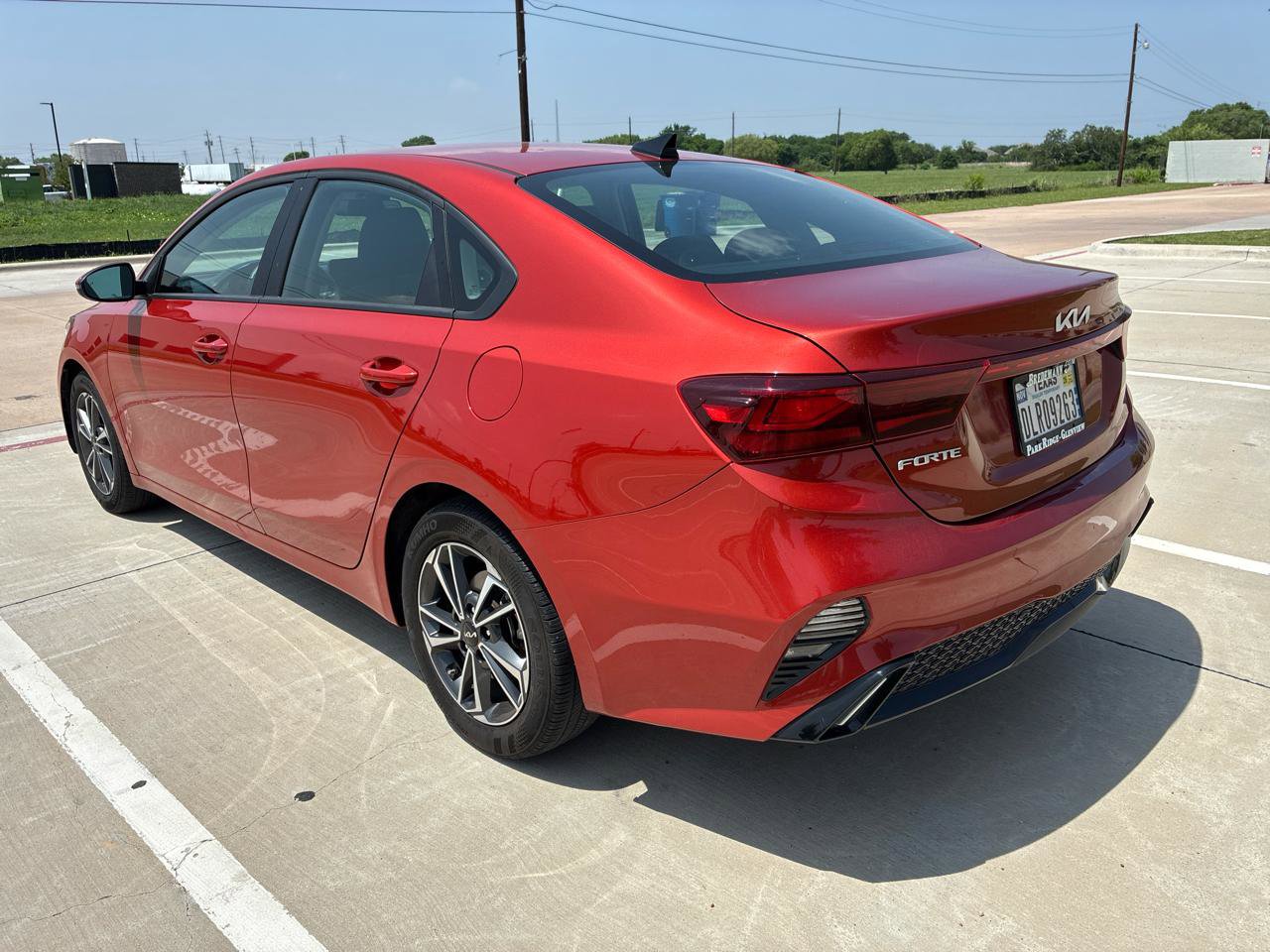 Used 2022 Kia Forte LXS w/ LXS Technology Package FWD image 6
