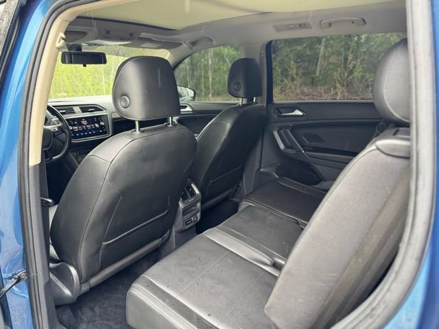 Used 2018 Volkswagen Tiguan SEL FWD image 13