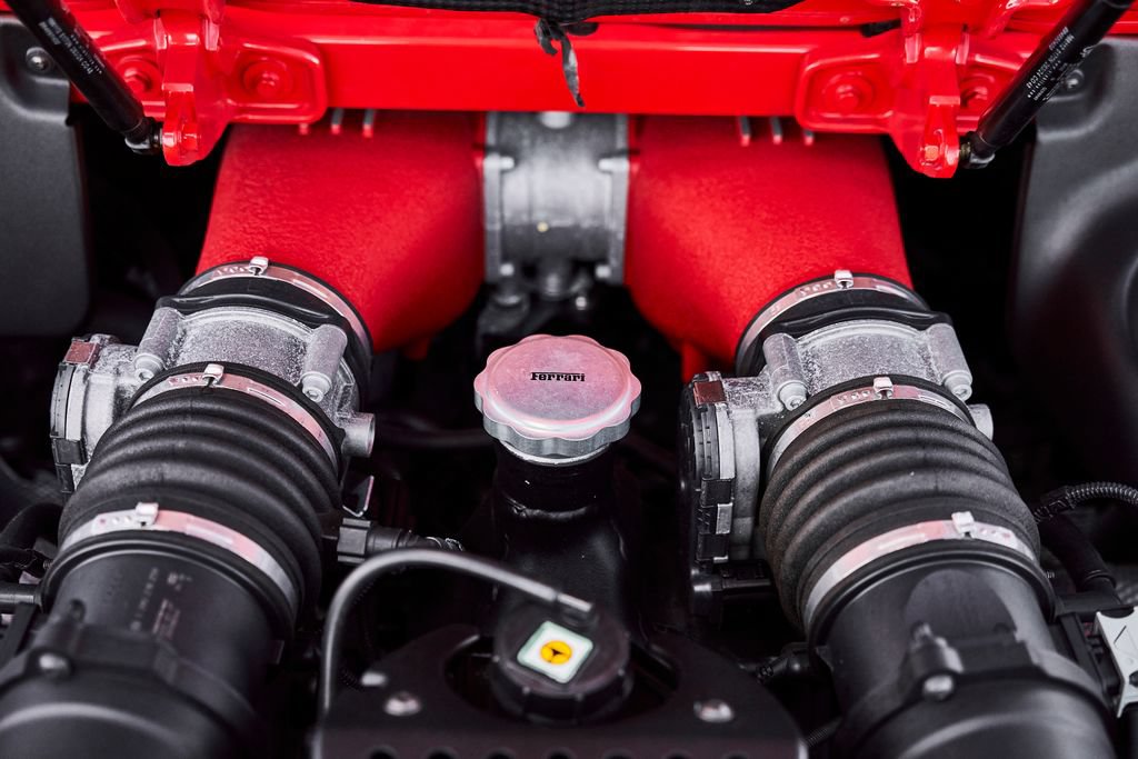 Used 2012 Ferrari 458 Spider RWD image 24