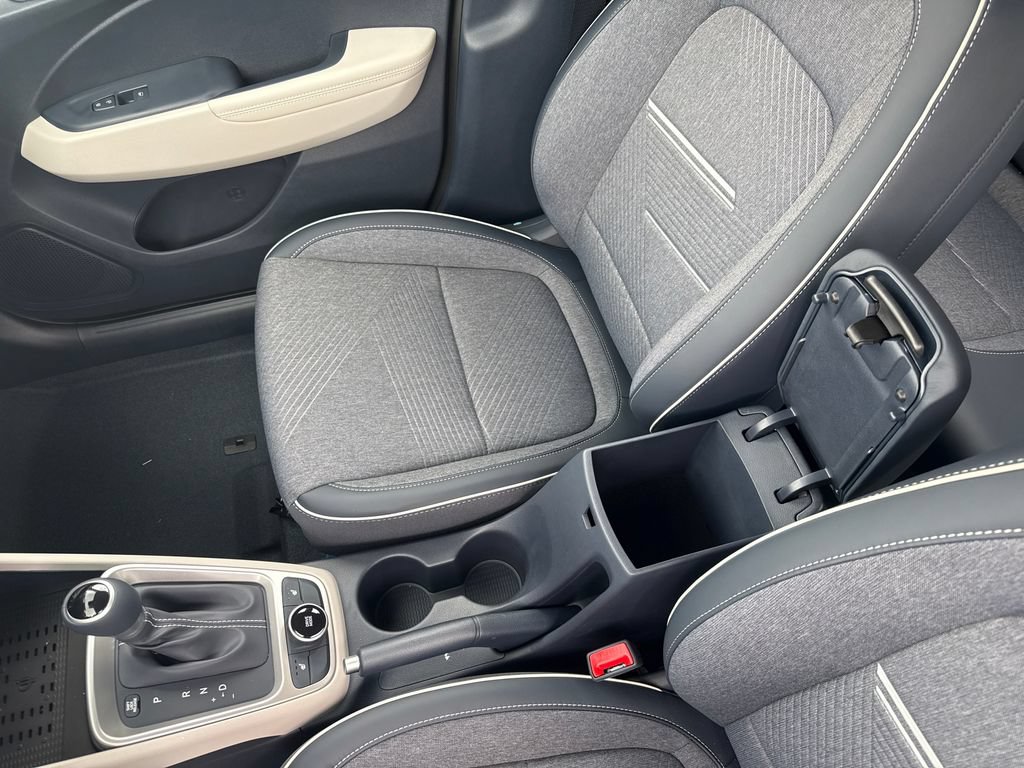 New 2026 Hyundai Venue SEL FWD image 24
