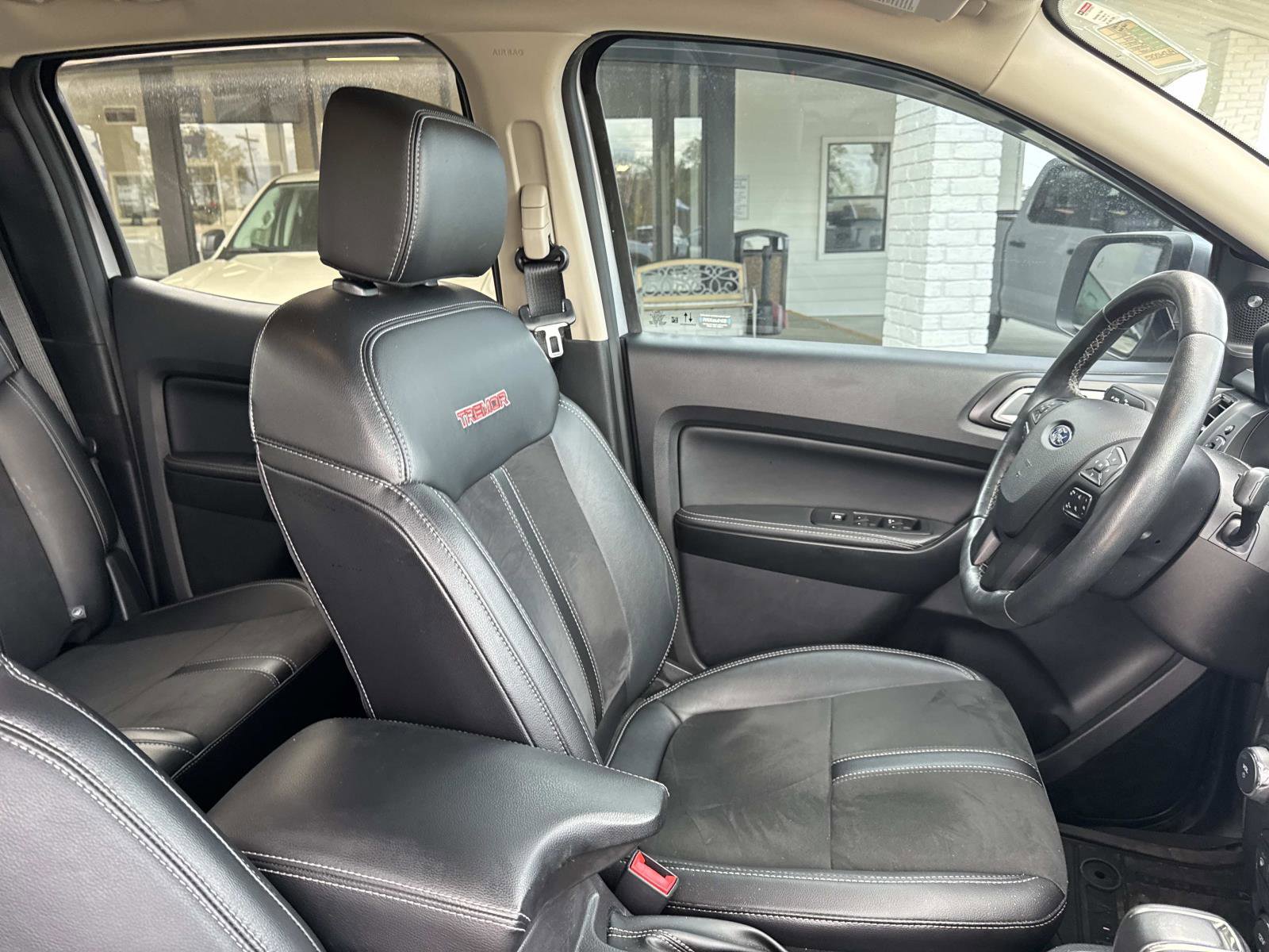 Used 2021 Ford Ranger Lariat w/ Tremor Off-Road Package image 10