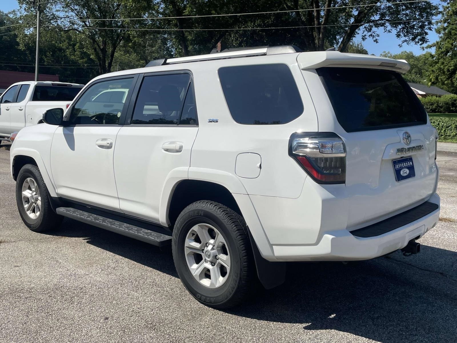 Used 2024 Toyota 4Runner SR5 image 3