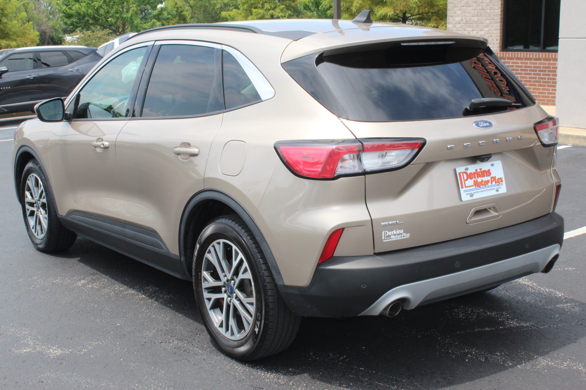 Used 2021 Ford Escape SEL FWD image 8