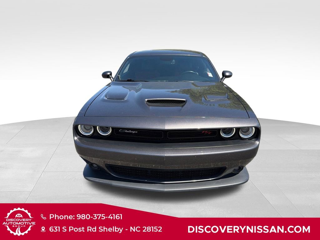 Used 2022 Dodge Challenger R/T Scat Pack w/ Dynamics Package RWD image 2