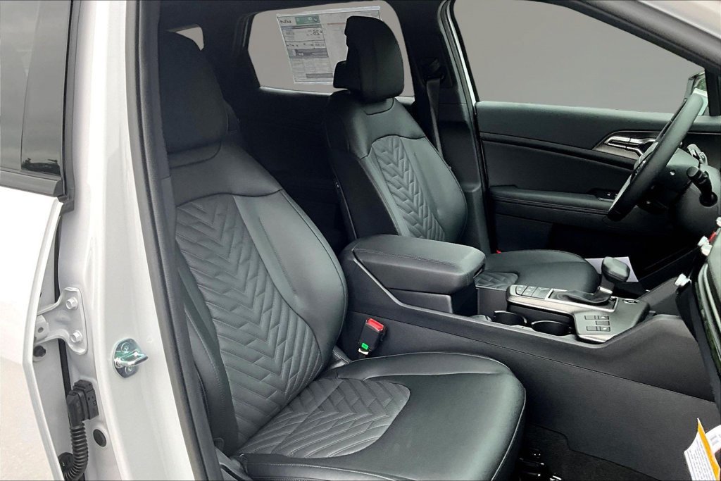 New 2026 Kia Sportage X-Line w/ X-Line Premium Package AWD/4WD image 11