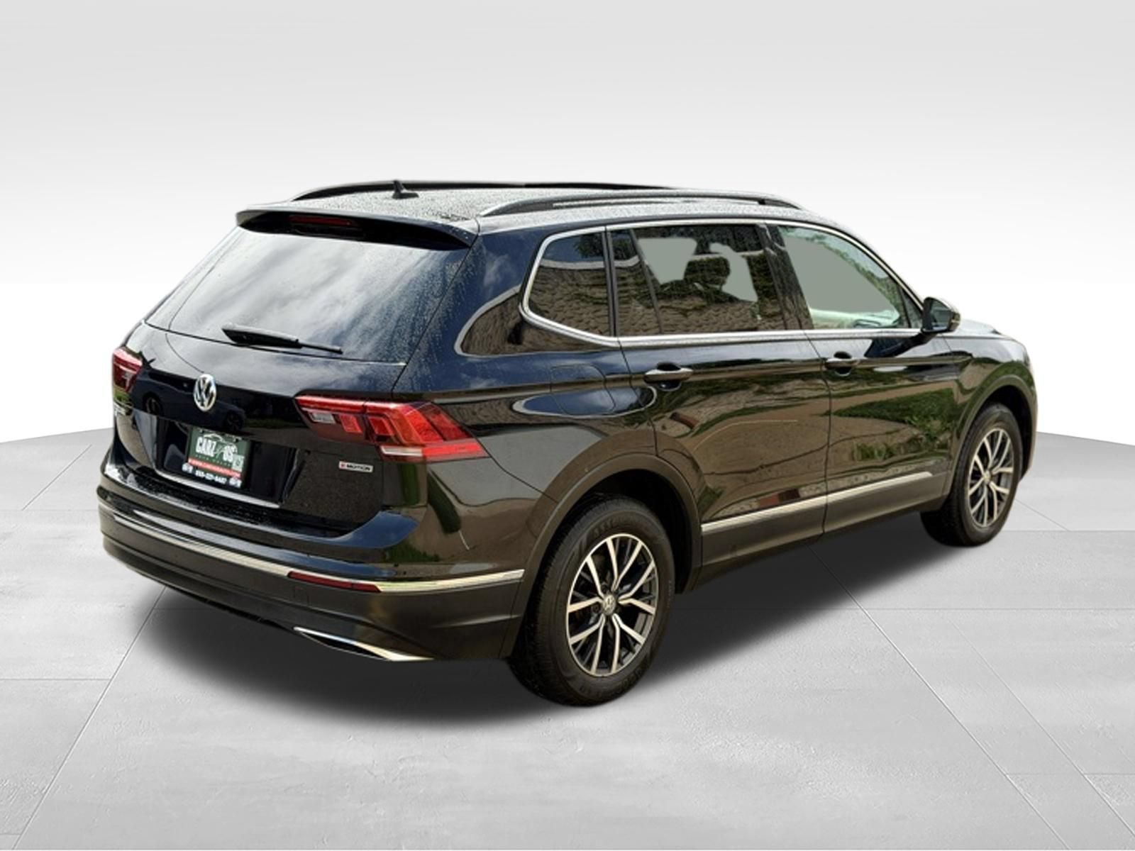 Used 2020 Volkswagen Tiguan SE AWD/4WD image 5