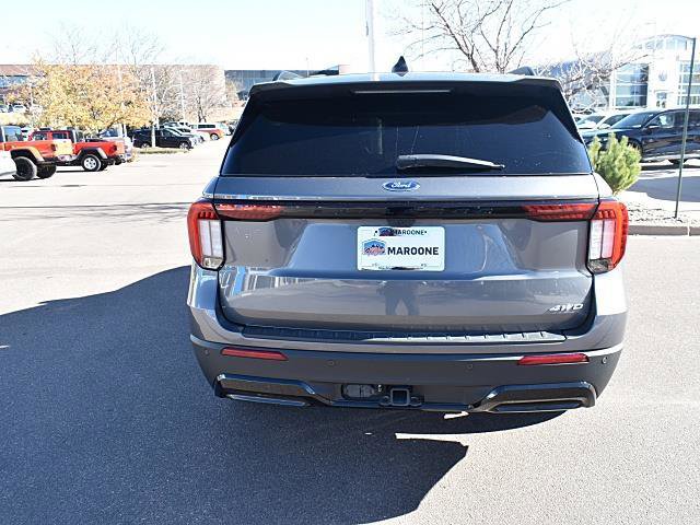 Used 2025 Ford Explorer ST-Line image 5