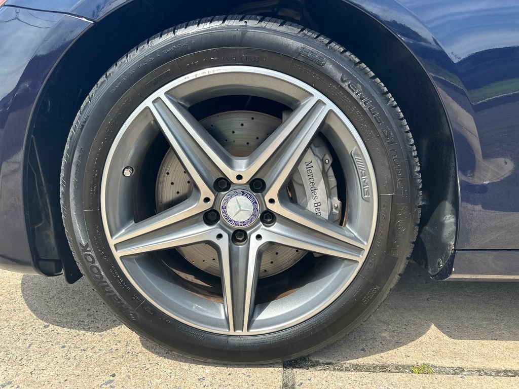 Used 2017 Mercedes-Benz E 300 4MATIC image 9