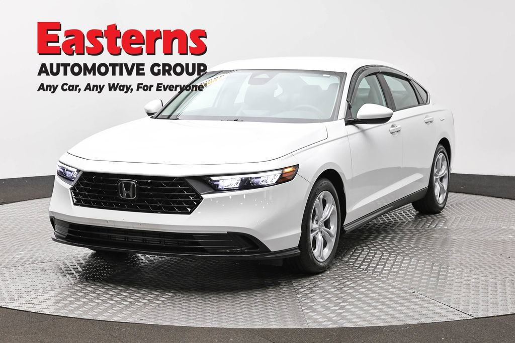 Used 2025 Honda Accord LX image 1