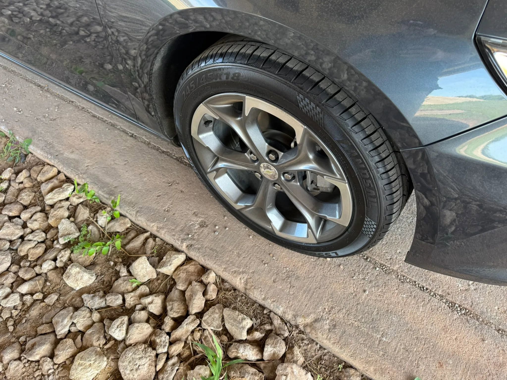 Used 2020 Chevrolet Malibu LT image 27