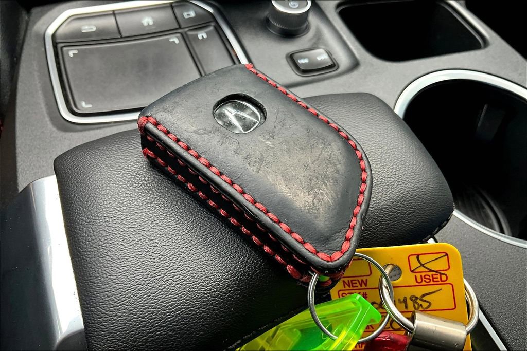 Used 2022 Acura MDX A-Spec image 14