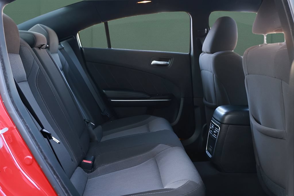 Used 2022 Dodge Charger SXT RWD image 23