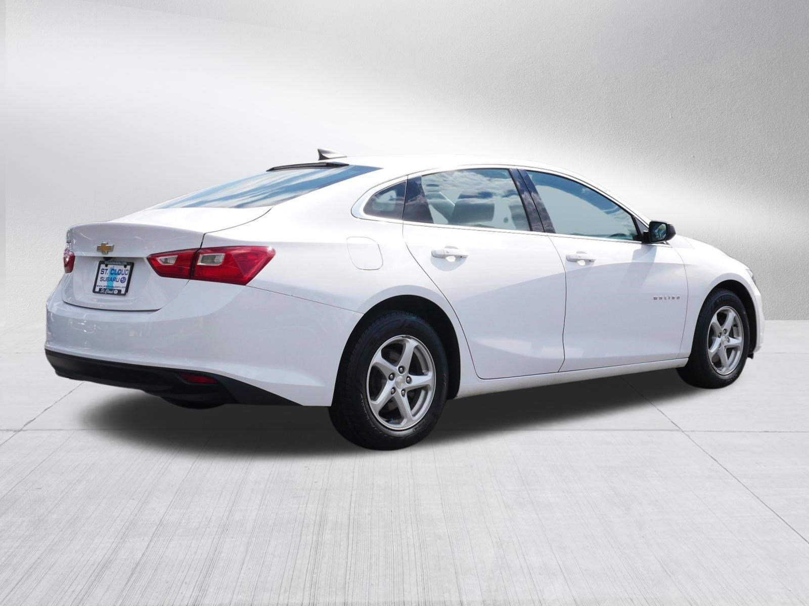 Used 2018 Chevrolet Malibu LS FWD image 7