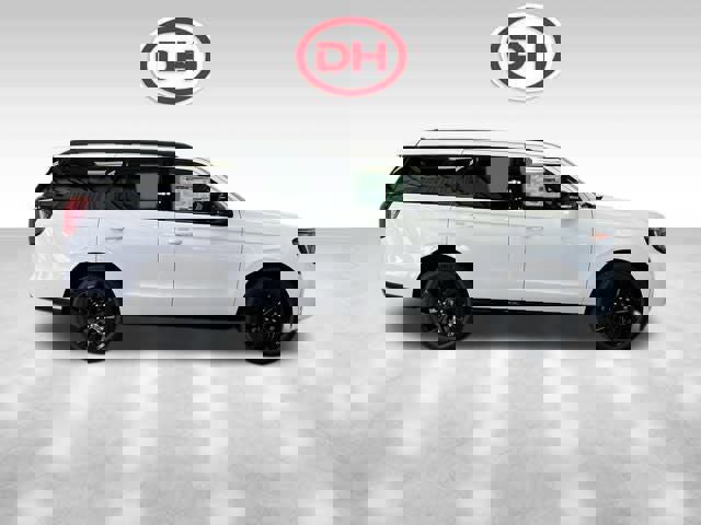 New 2025 Ford Expedition Platinum w/ Stealth Appearance Package image 2