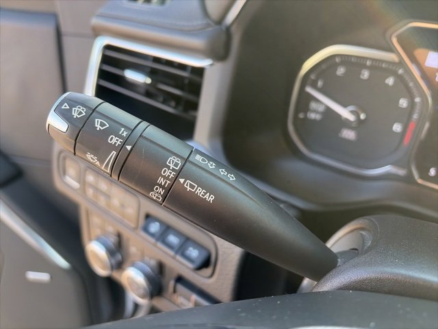 Used 2021 GMC Yukon XL Denali w/ Denali Ultimate Package image 20