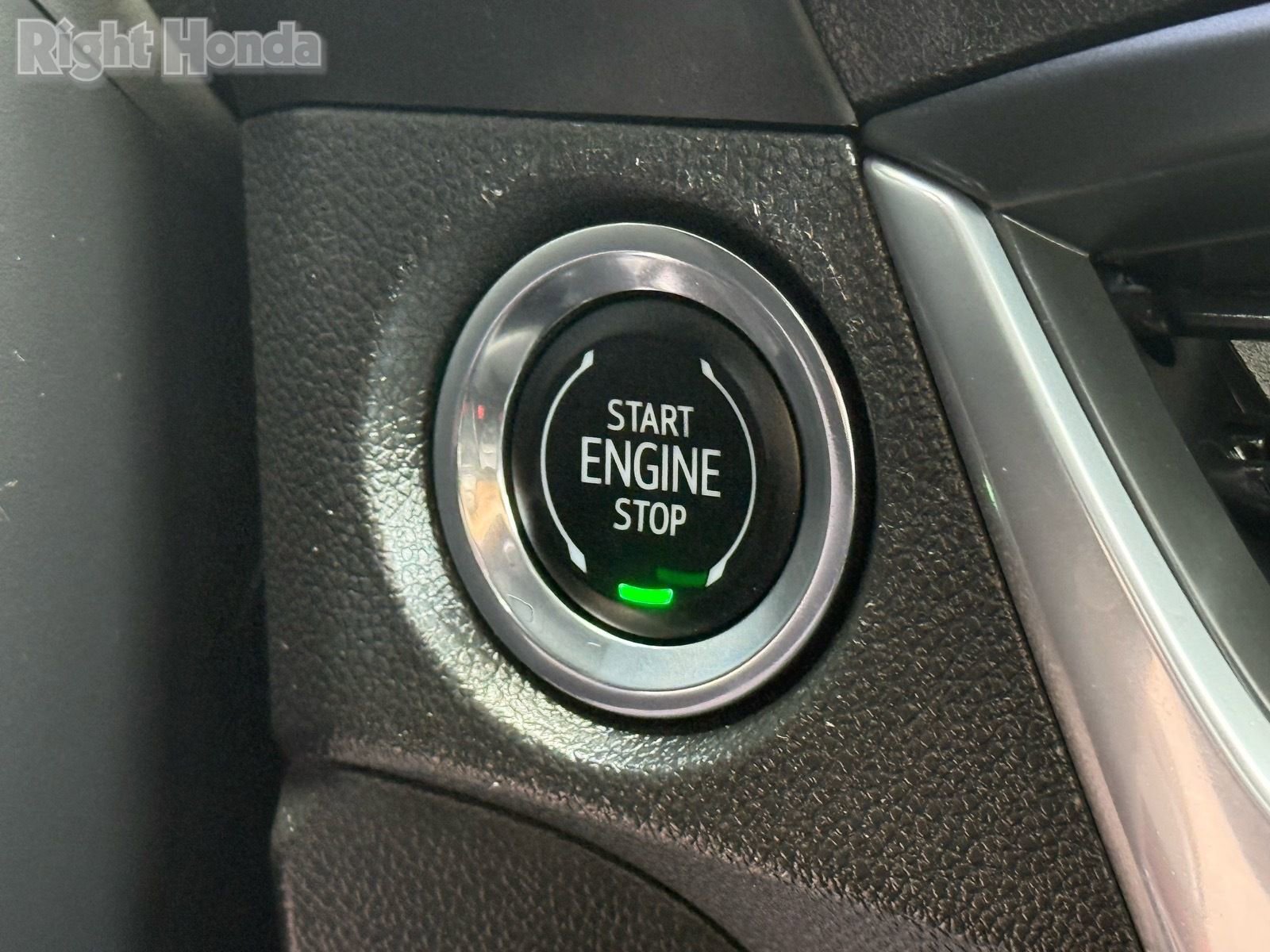 Used 2024 Buick Encore GX Sport Touring image 25