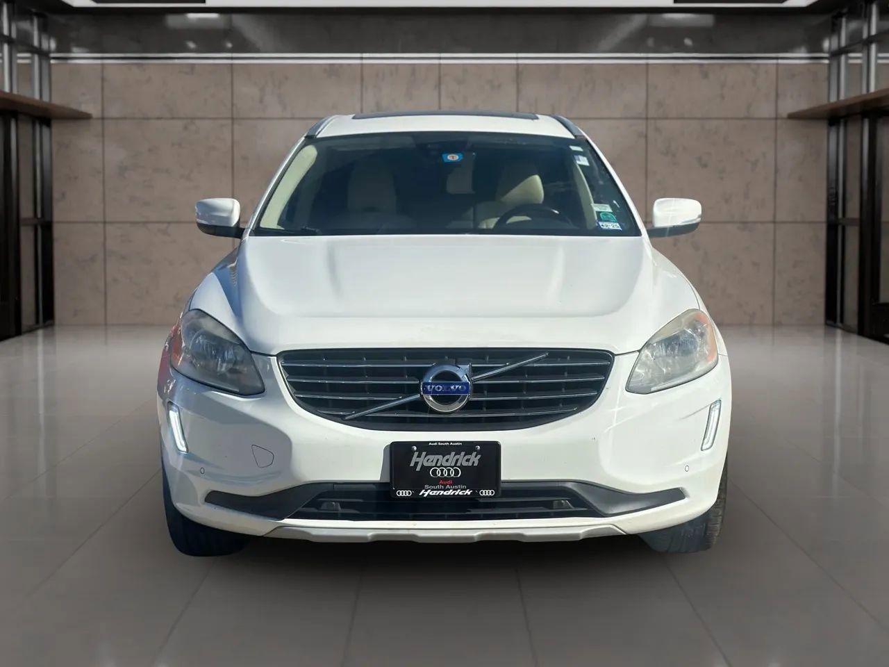 Used 2016 Volvo XC60 T5 Premier image 8