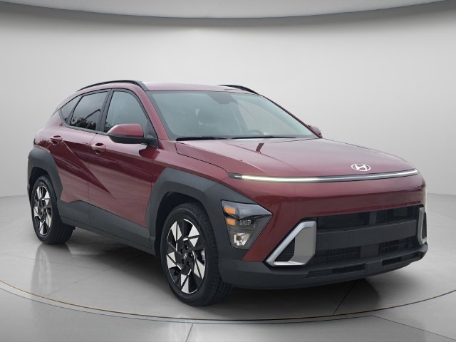 Used 2024 Hyundai Kona SEL FWD image 8